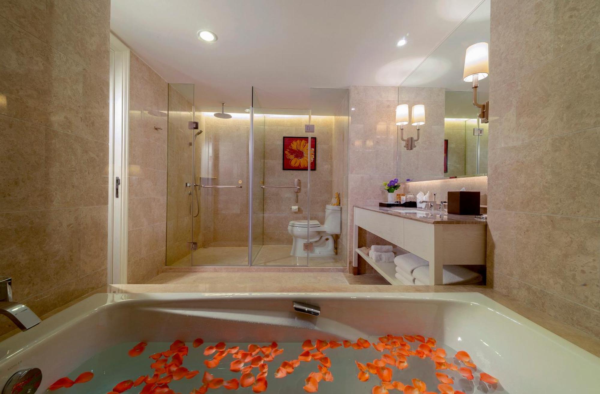 Similan Hotel Zhuhai-Gongbei Port Екстериор снимка
