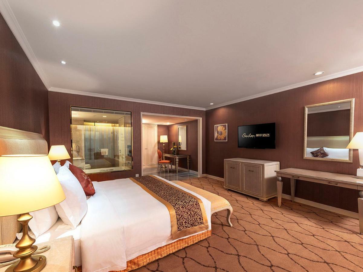 Similan Hotel Zhuhai-Gongbei Port Екстериор снимка