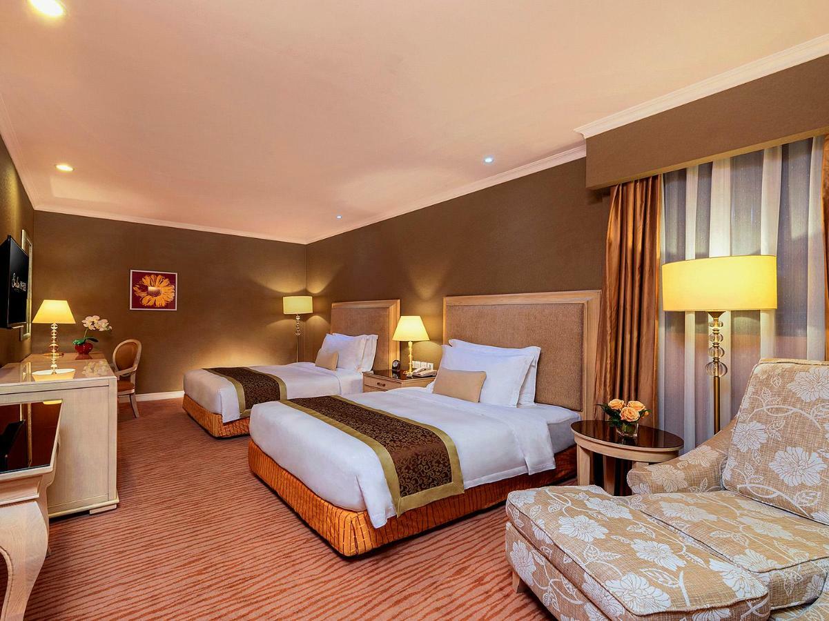 Similan Hotel Zhuhai-Gongbei Port Екстериор снимка