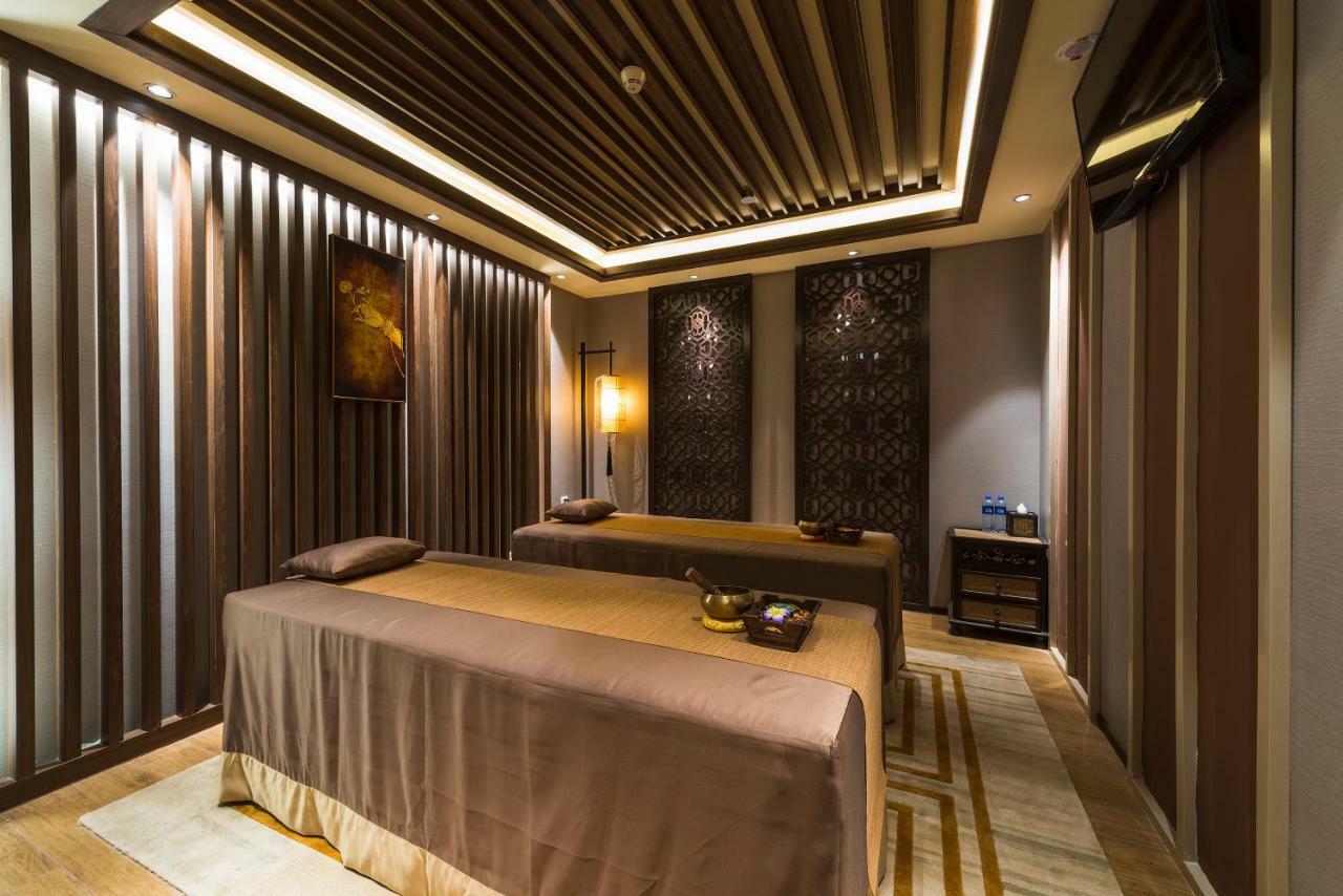 Similan Hotel Zhuhai-Gongbei Port Екстериор снимка